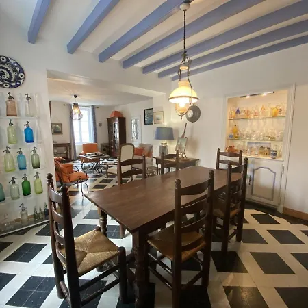 Vaste Maison Au Coeur De Fouras, Proche Plages Et Commerces, Ideale Pour Familles - Fr-1-709-39 Holiday home Fouras