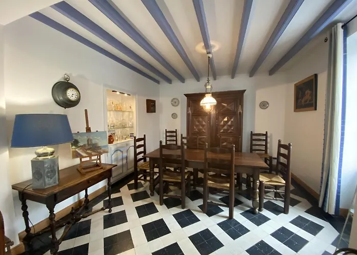 Сasa de vacaciones Vaste Maison Au Coeur De Fouras, Proche Plages Et Commerces, Idéale Pour Familles - Fr-1-709-39 Fouras