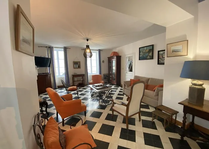 Сasa de vacaciones Vaste Maison Au Coeur De Fouras, Proche Plages Et Commerces, Idéale Pour Familles - Fr-1-709-39 Fouras