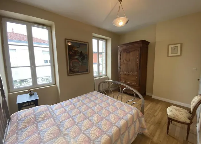 Vaste Maison Au Coeur De Fouras, Proche Plages Et Commerces, Ideale Pour Familles - Fr-1-709-39 Semesterbostad