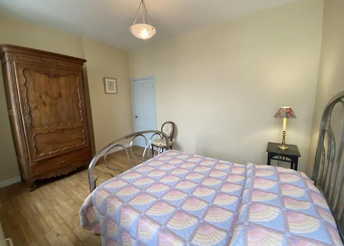 Vaste Maison Au Coeur De Fouras, Proche Plages Et Commerces, Ideale Pour Familles - Fr-1-709-39 * Fouras