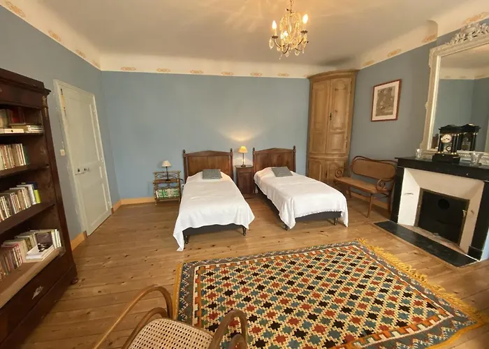 Vaste Maison Au Coeur De Fouras, Proche Plages Et Commerces, Ideale Pour Familles - Fr-1-709-39 *