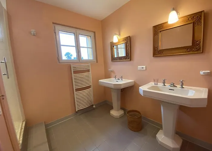 Сasa de vacaciones Vaste Maison Au Coeur De Fouras, Proche Plages Et Commerces, Idéale Pour Familles - Fr-1-709-39 Fouras