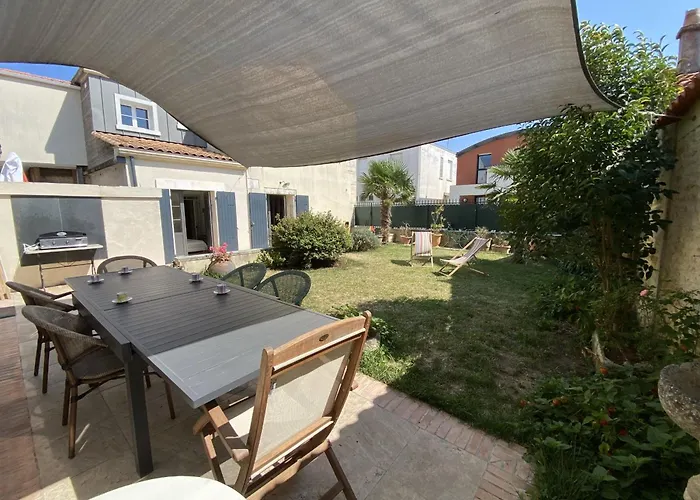 Vaste Maison Au Coeur De Fouras, Proche Plages Et Commerces, Idéale Pour Familles - Fr-1-709-39 Сasa de vacaciones *